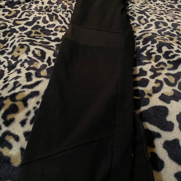 Victoria’s Secret pink leggings. - Picture 3 of 3